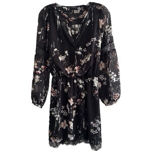 White House Black Market Black Floral Dress Lace Detail Dark Romantic Size 0